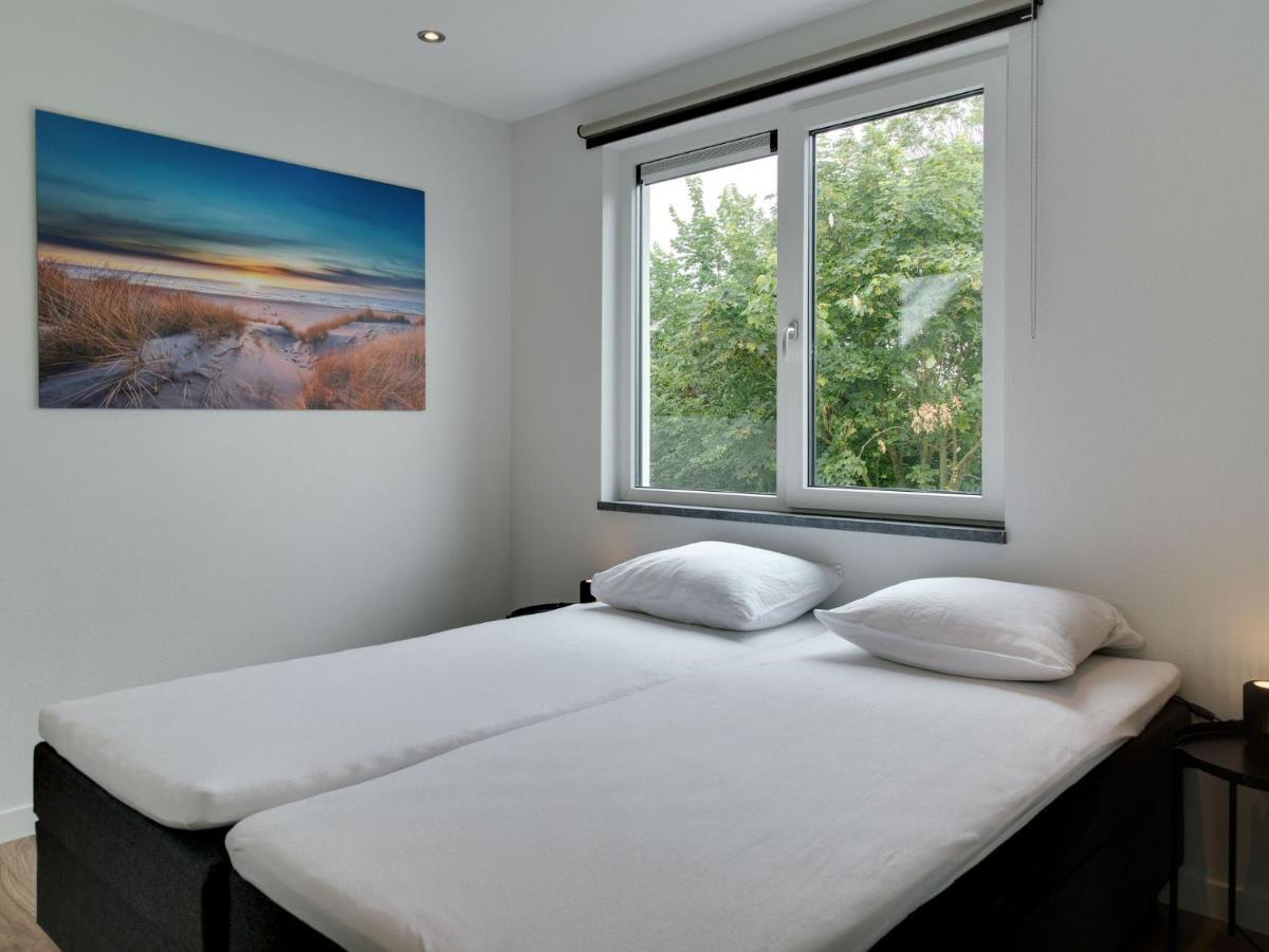 Holiday Home On Island Texel With Sauna Westermient Luaran gambar